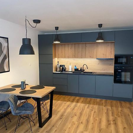 Apartment Luxury Πόπραντ Εξωτερικό φωτογραφία